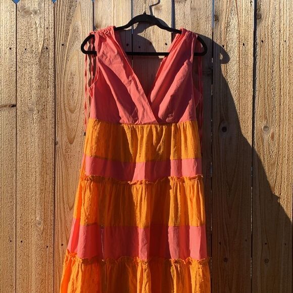 Take 50% OFF- LDT Women’s V-neck Maxi Orange and Pink Color Block Dress, Size-8 - Picture 9 of 13